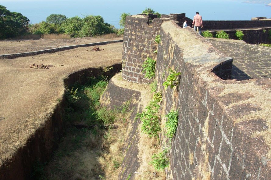 Junglee Jaigad Fort, Maharashtra, India
